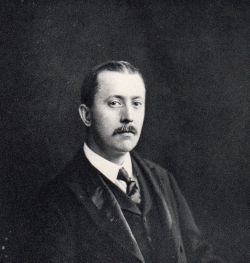 Mortimer Lamson Earle