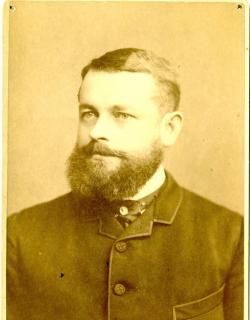 Minton Warren